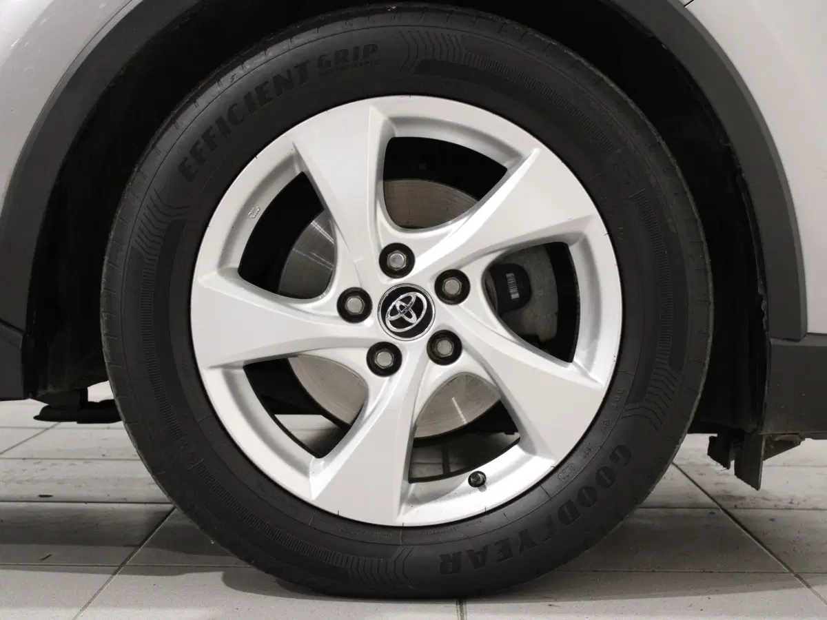 Toyota Toyota C-HR usata a Firenze (18)