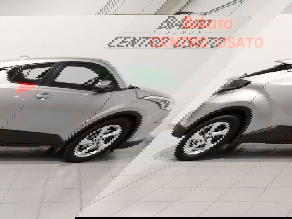 Toyota Toyota C-HR usata a Firenze (19)