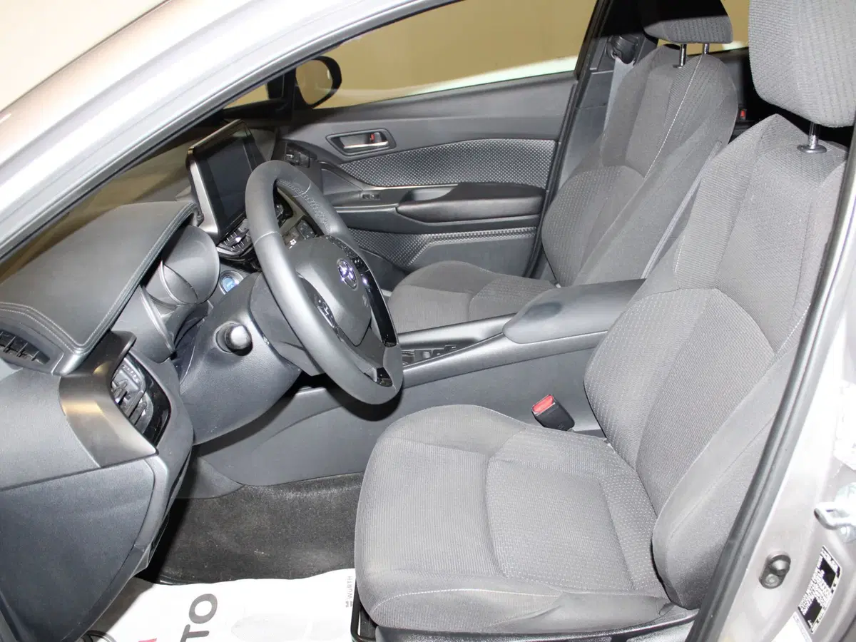 Toyota Toyota C-HR usata a Firenze (6)