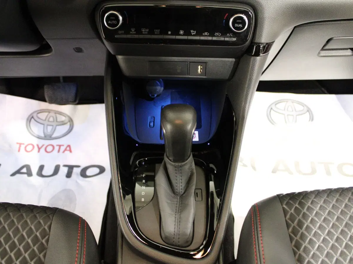 Toyota Yaris usata a Firenze (20)