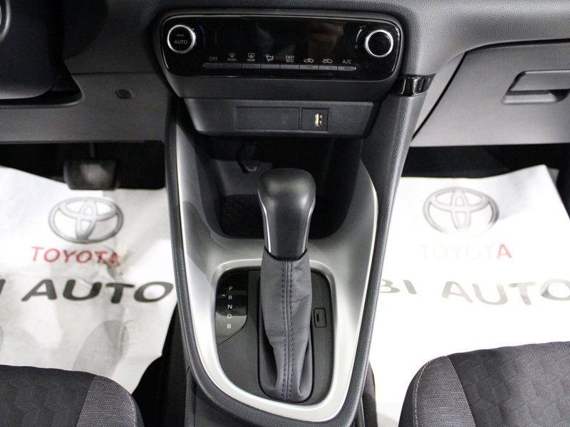 Toyota Yaris usata a Firenze (17)