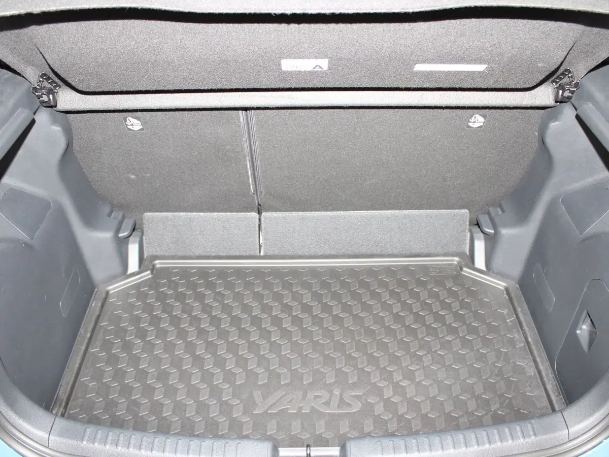 Toyota Yaris usata a Firenze (9)