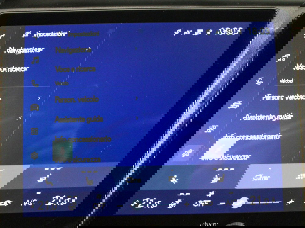 Lexus LBX usata a Firenze (16)