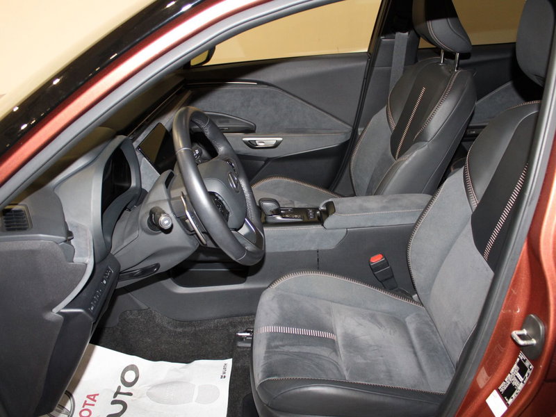 Lexus LBX usata a Firenze (5)