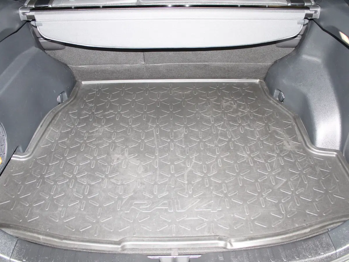 Toyota Rav4 usata a Firenze (9)