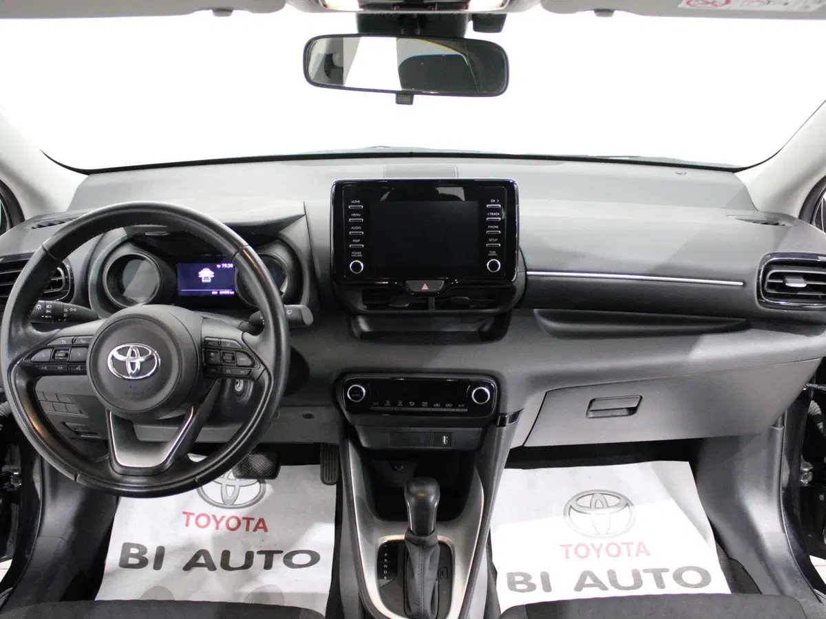 Toyota Yaris usata a Firenze (10)