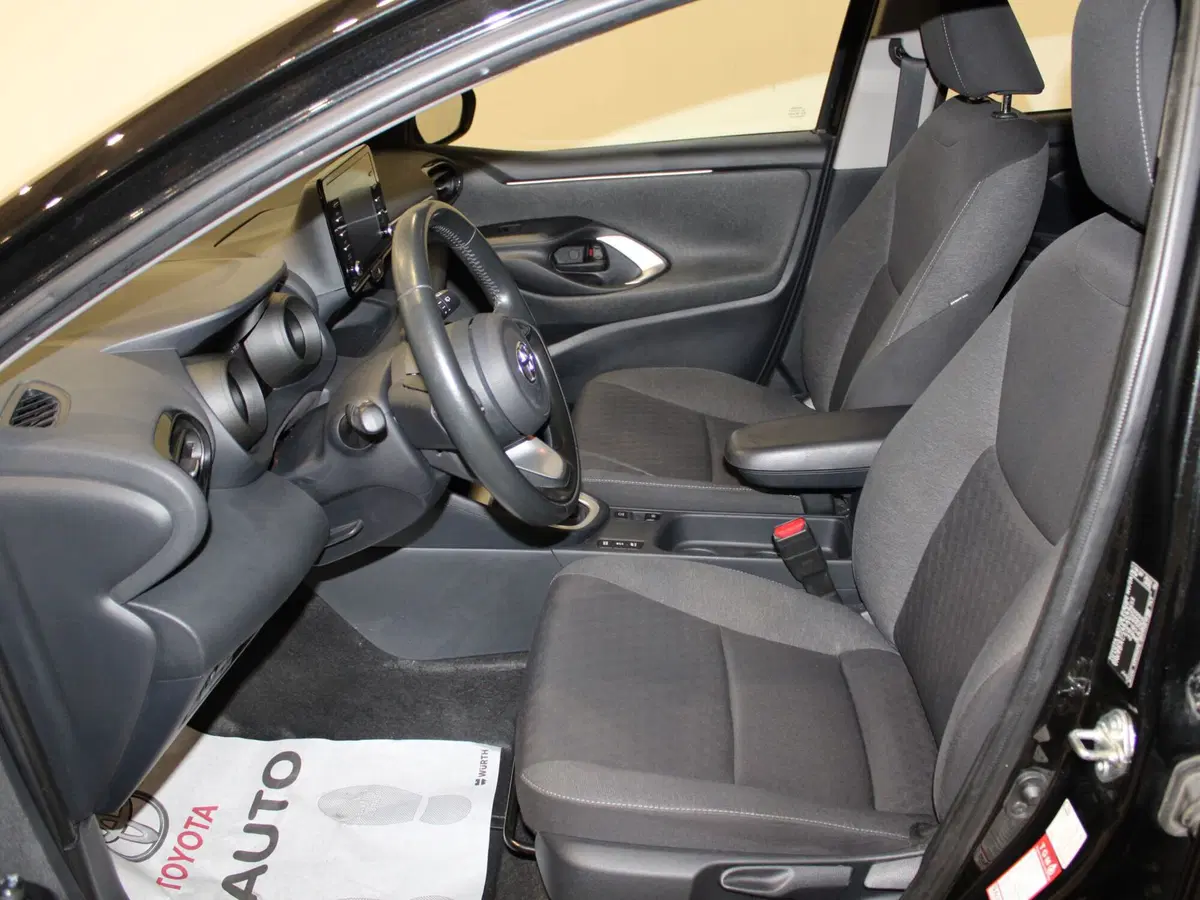 Toyota Yaris usata a Firenze (6)