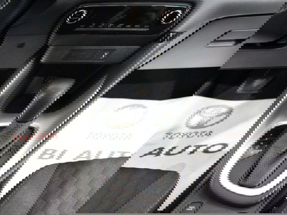 Toyota Yaris usata a Firenze (17)