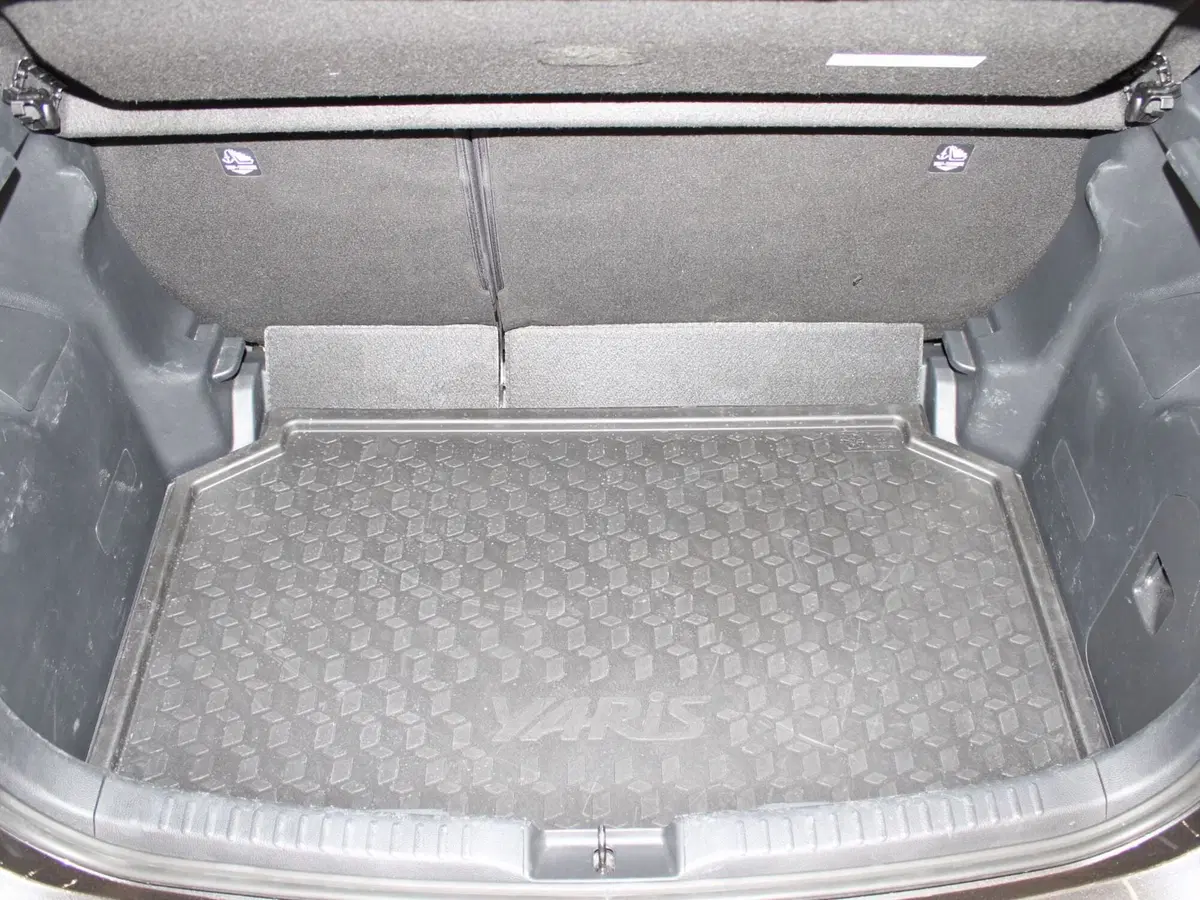 Toyota Yaris usata a Firenze (9)