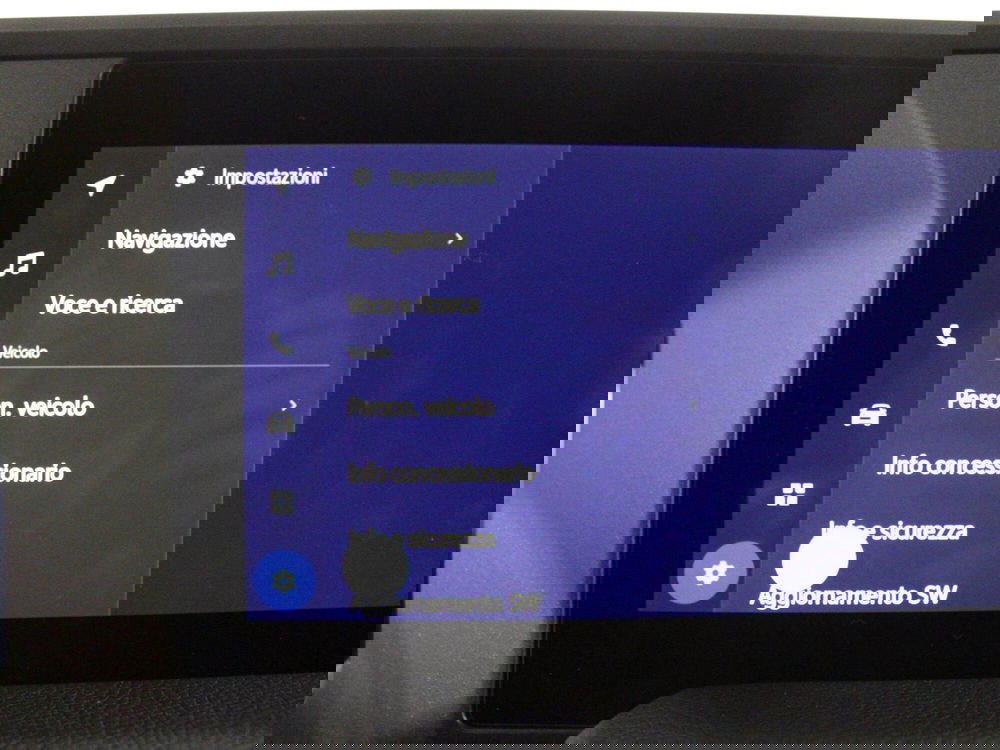 Toyota Land Cruiser nuova a Firenze (17)