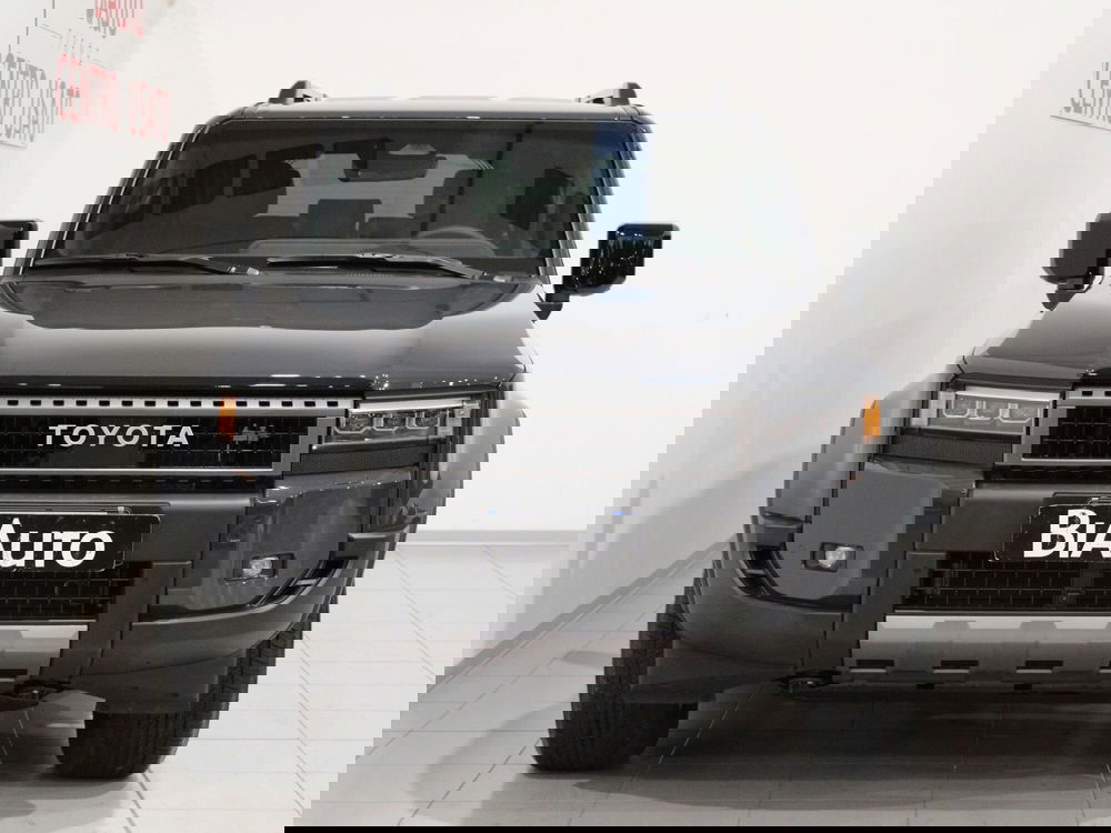 Toyota Land Cruiser nuova a Firenze (3)