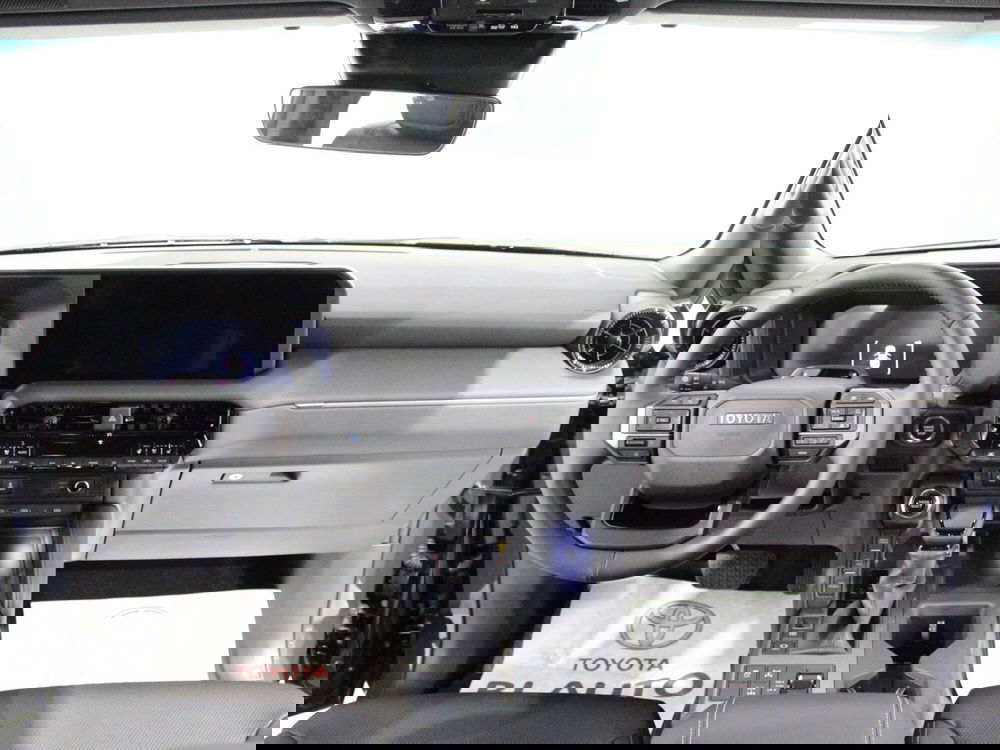 Toyota Land Cruiser nuova a Firenze (9)