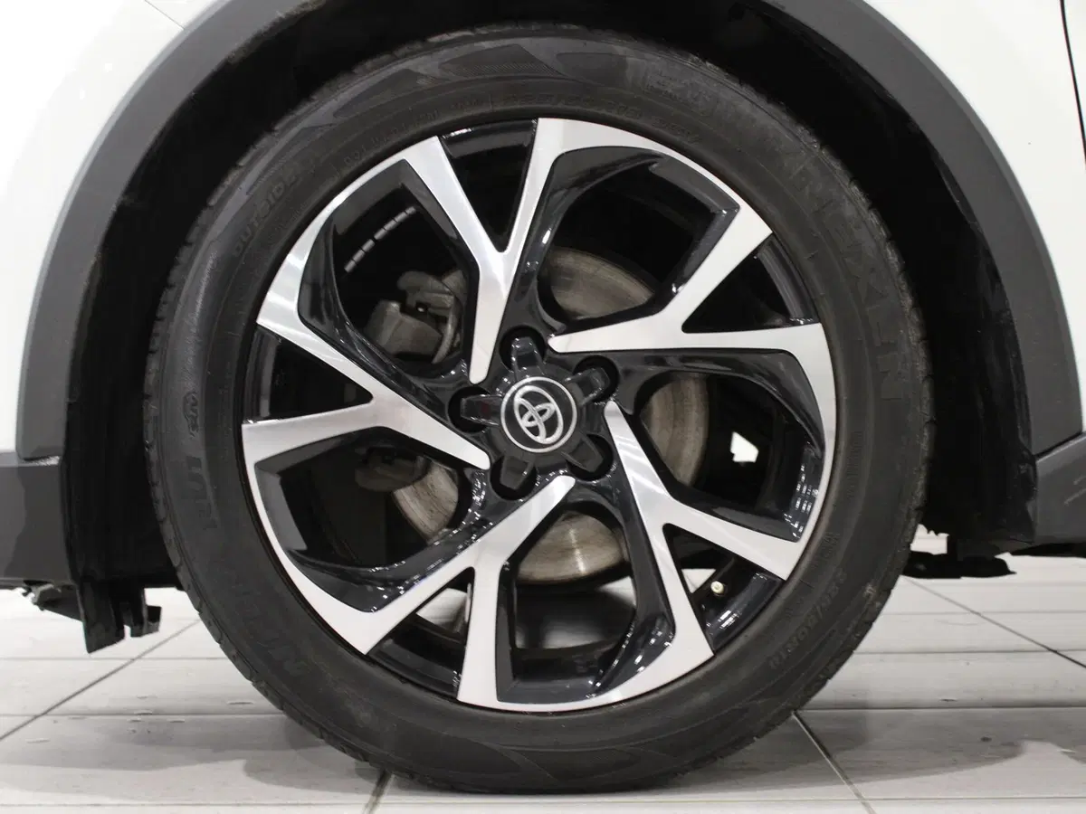 Toyota Toyota C-HR usata a Firenze (19)