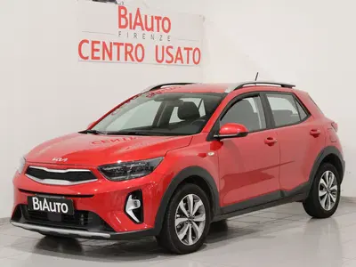 Kia Stonic 1.0 T-GDi 100 CV MHEV iMT Urban del 2023 usata a Sesto Fiorentino