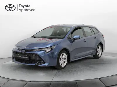 Toyota Corolla Touring Sports 1.8 Hybrid Active del 2021 usata a Sesto Fiorentino