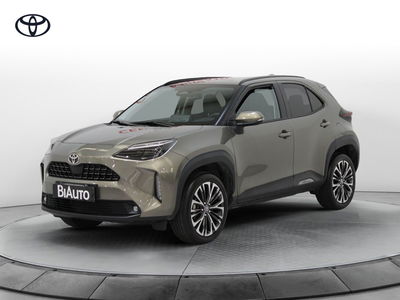 Toyota Yaris Cross Lounge awd-i 130cv e-cvt del 2024 usata a Sesto Fiorentino
