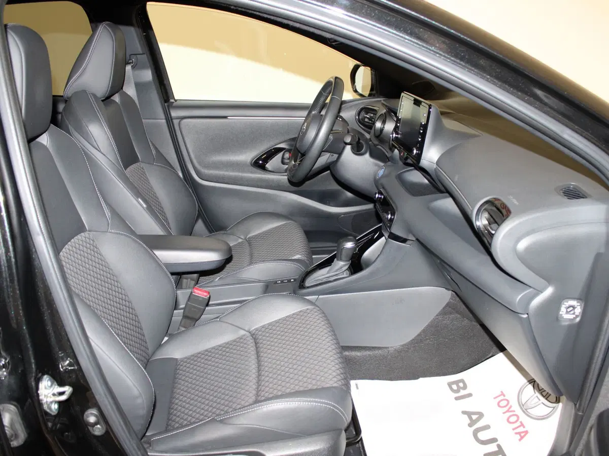 Toyota Yaris usata a Firenze (7)