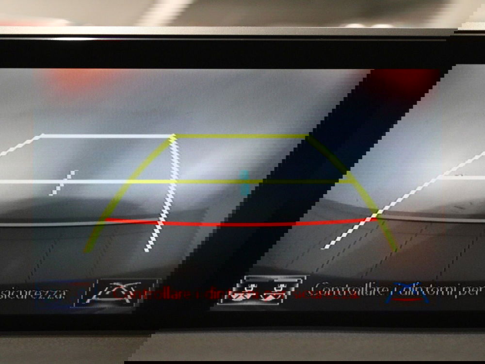 Lexus UX usata a Firenze (15)