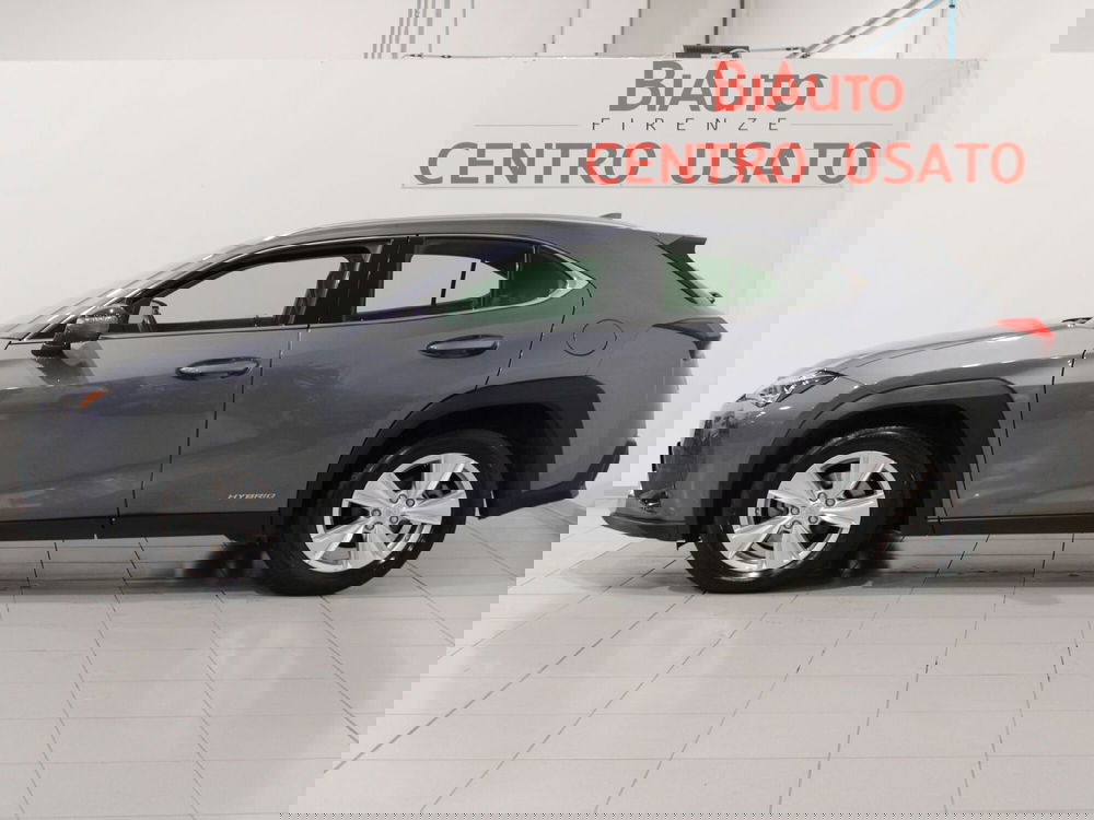 Lexus UX usata a Firenze (3)