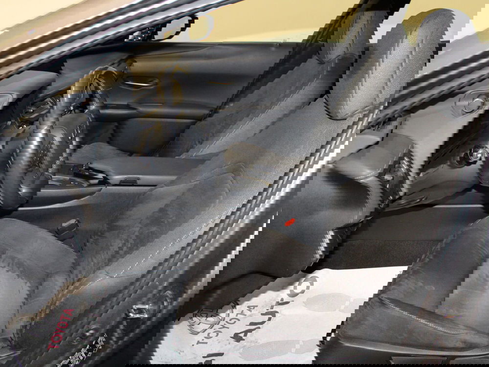 Lexus UX usata a Firenze (6)