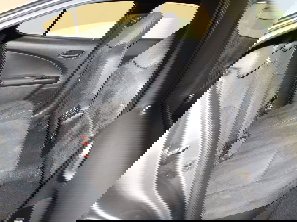 Lexus UX usata a Firenze (7)