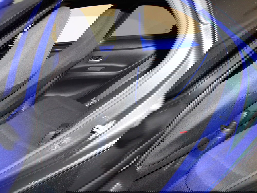 Toyota Aygo X usata a Firenze (8)