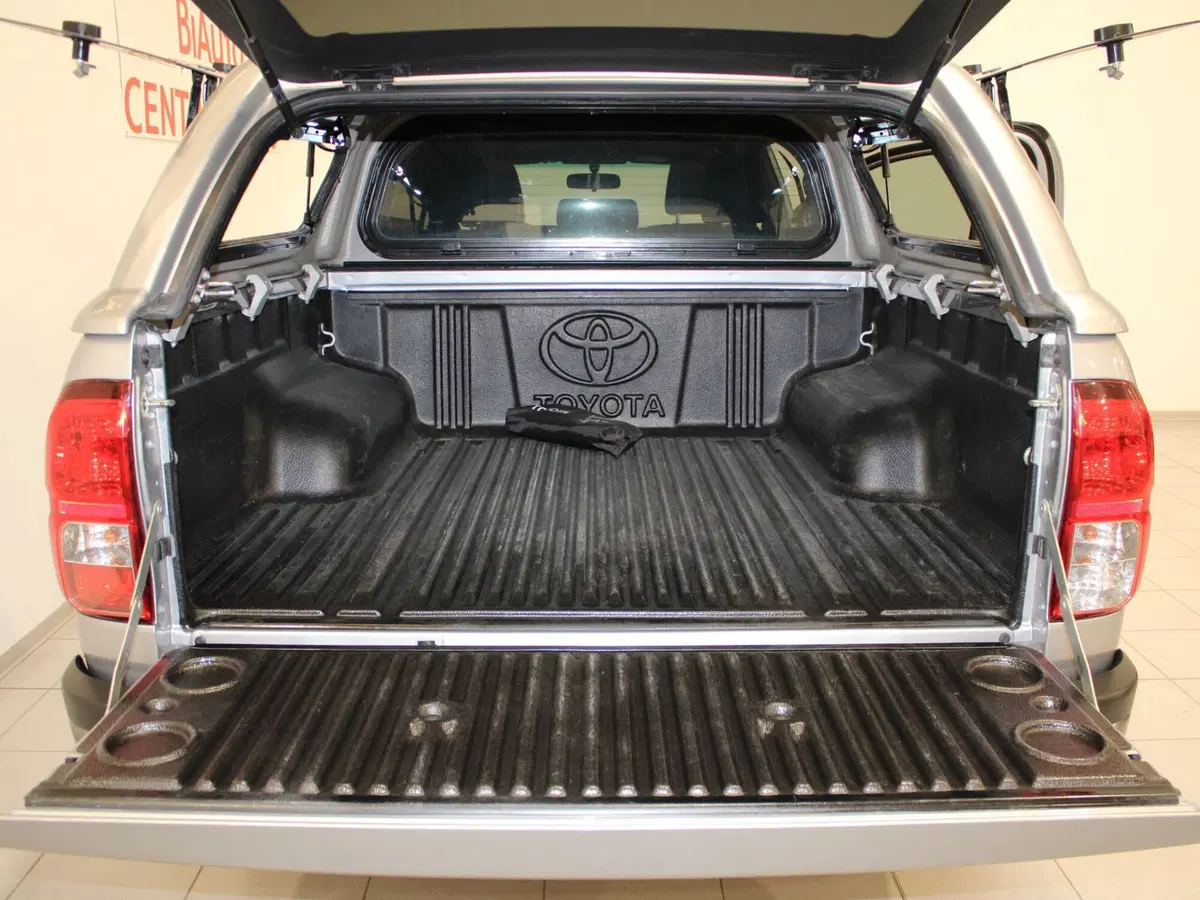 Toyota Hilux usata a Firenze (9)