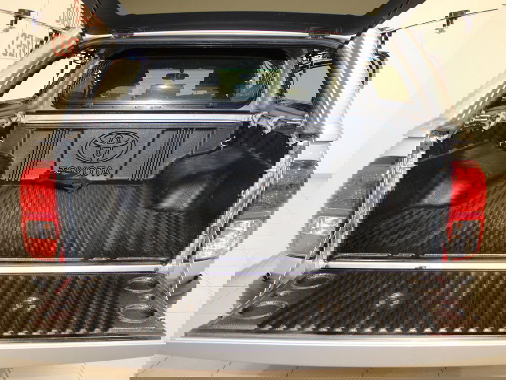 Toyota Hilux usata a Firenze (9)