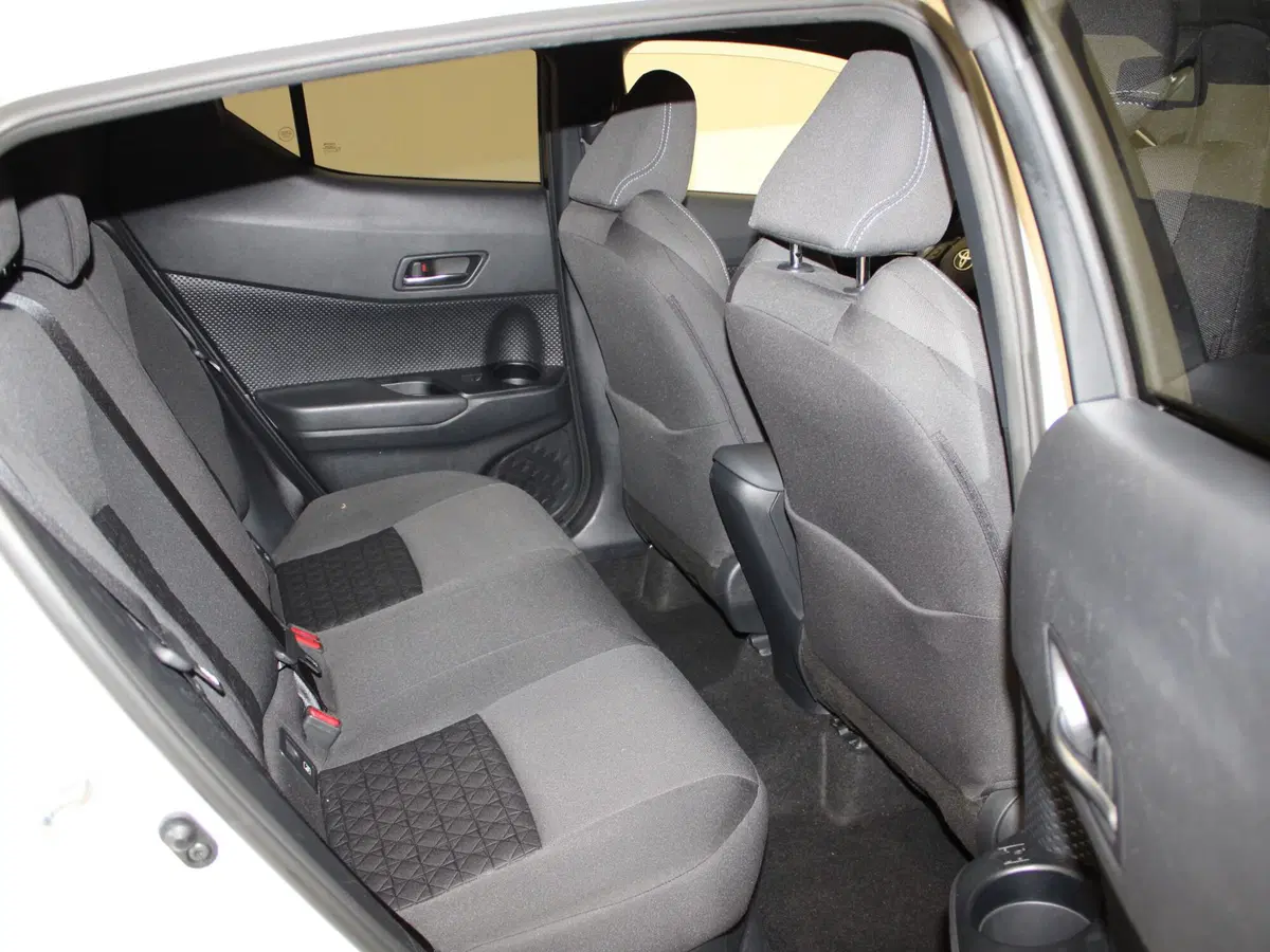 Toyota Toyota C-HR usata a Firenze (8)