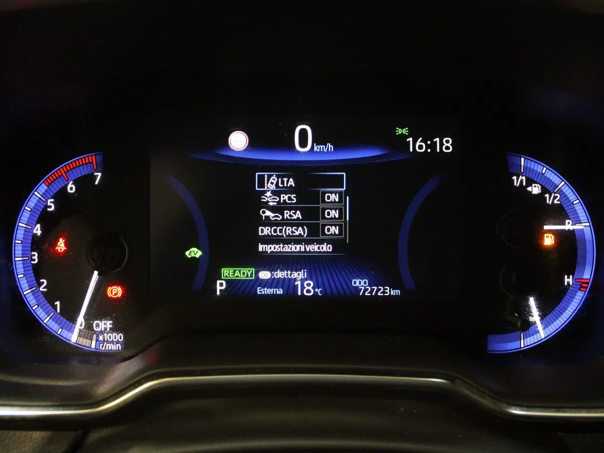 Toyota Corolla Touring Sports usata a Firenze (12)