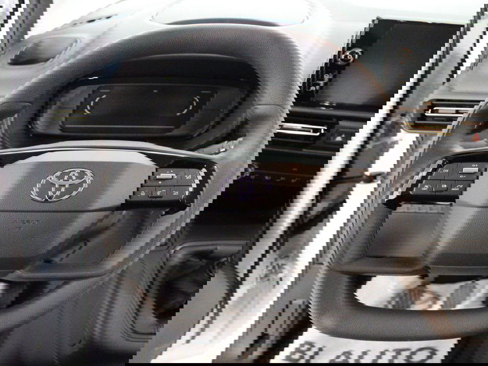 Toyota Proace City Verso nuova a Firenze (10)