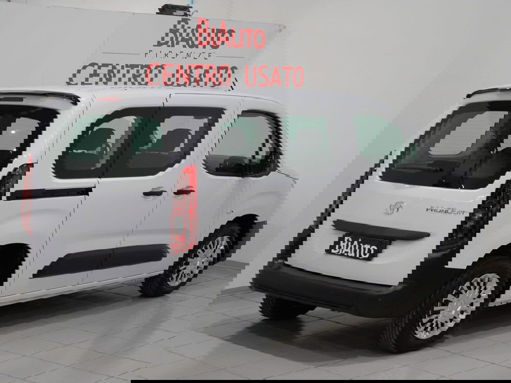 Toyota Proace City Verso nuova a Firenze (16)