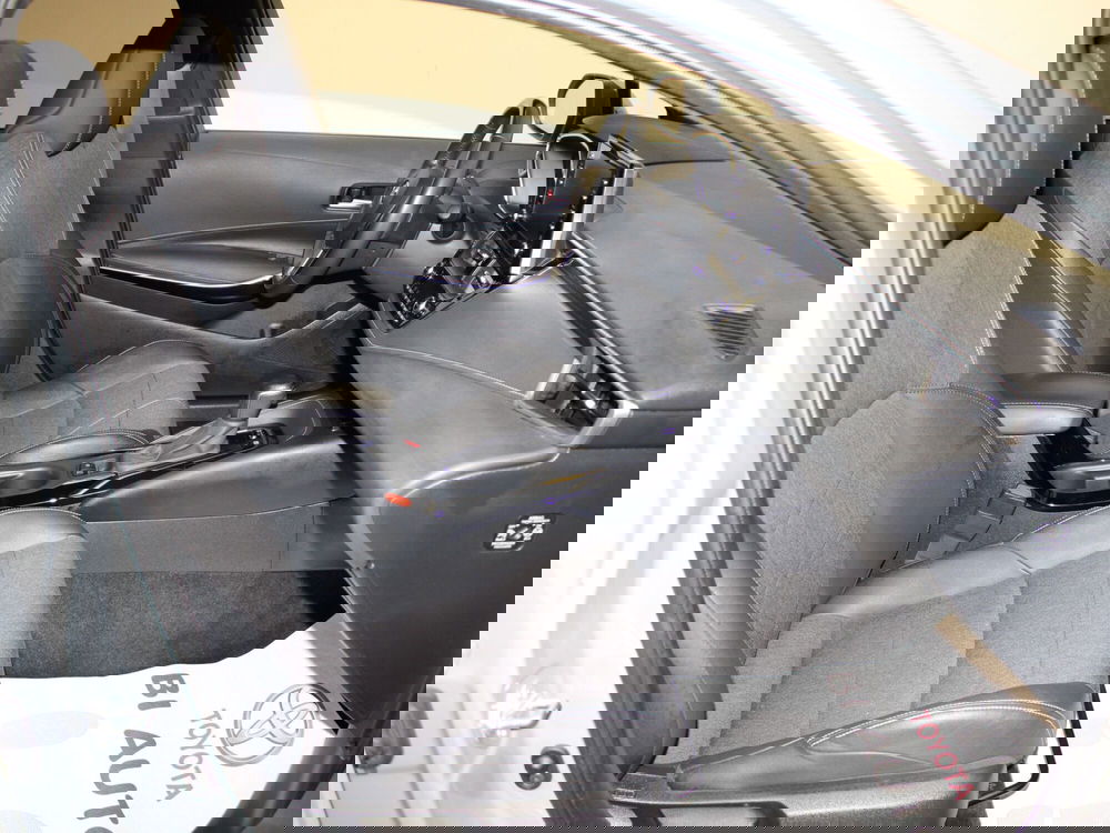 Toyota Corolla Touring Sports usata a Firenze (7)