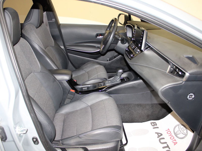 Toyota Corolla Touring Sports usata a Firenze (7)