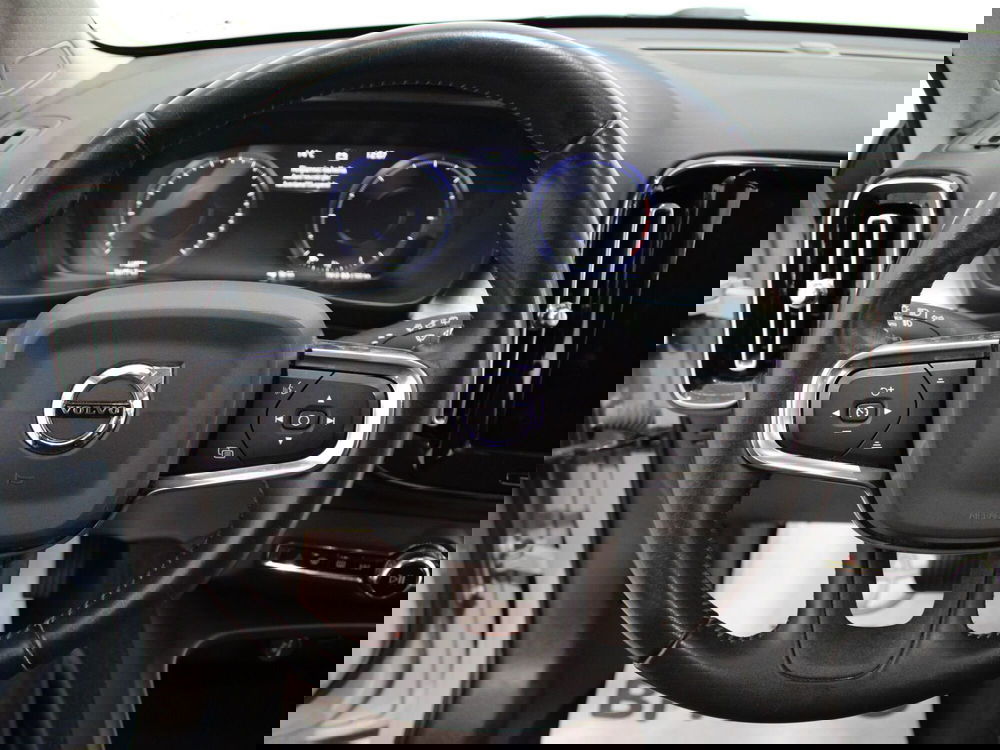 Volvo XC40 usata a Firenze (10)