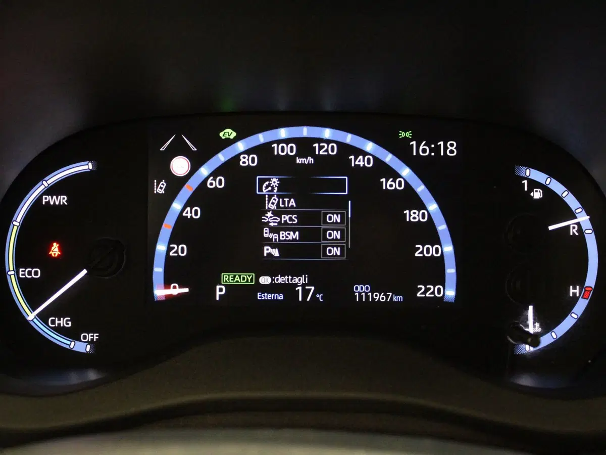 Toyota Yaris Cross usata a Firenze (11)