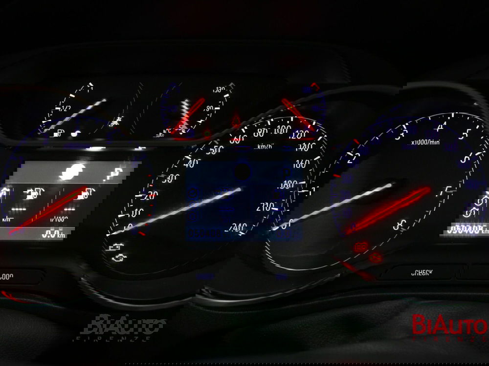 Opel Crossland X usata a Firenze (11)