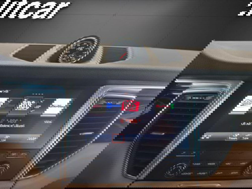 Porsche Macan usata a Milano (12)