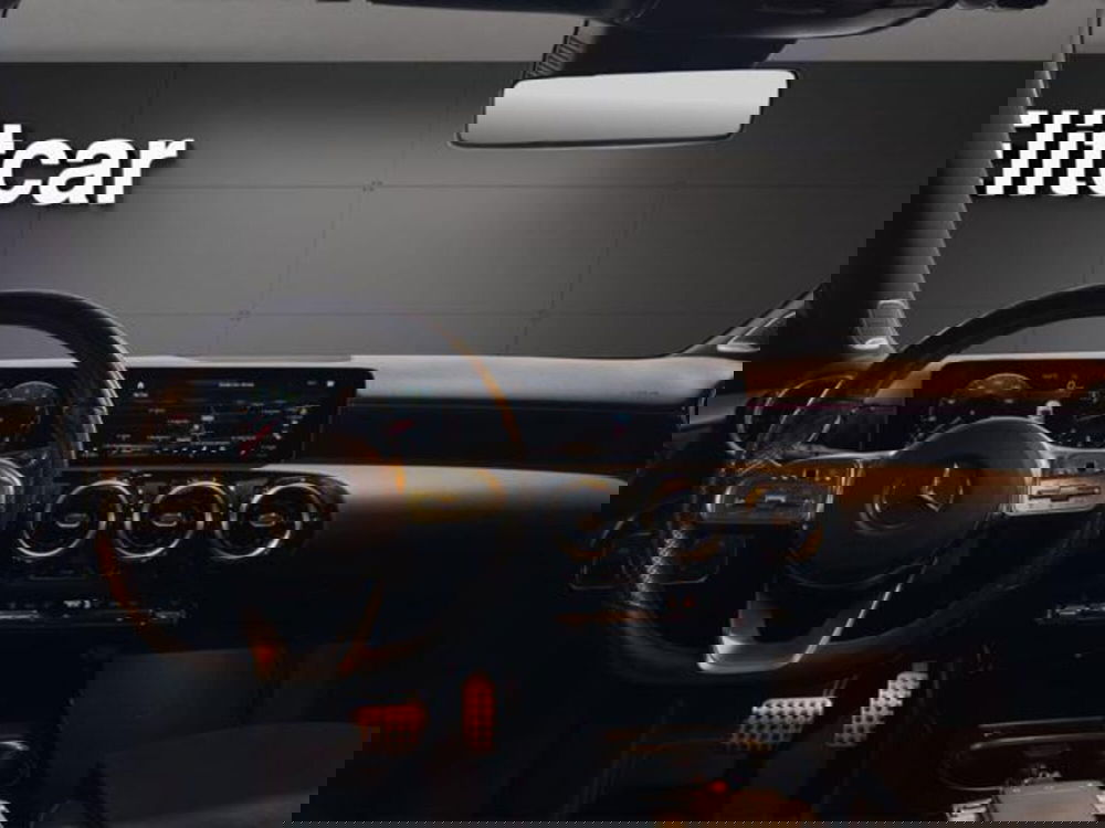 Mercedes-Benz Classe A Sedan usata a Milano (8)