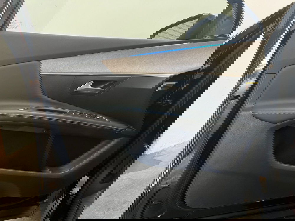 Peugeot 3008 usata a Bari (14)