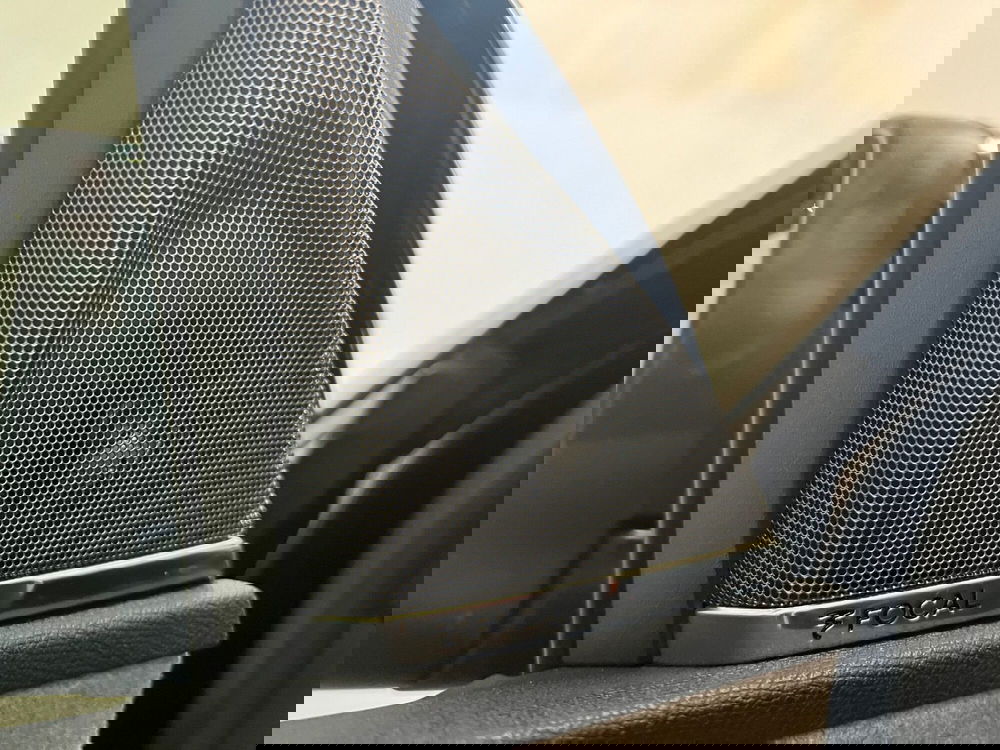 Peugeot 3008 usata a Bari (17)