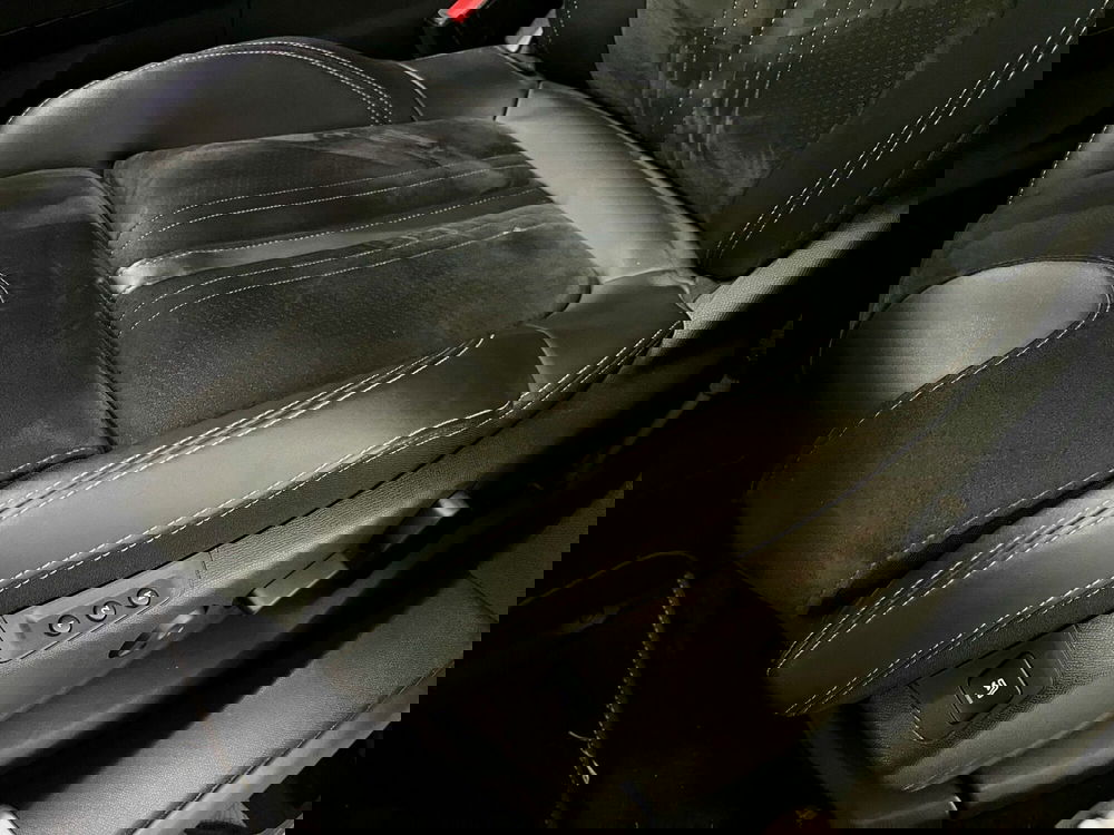 Peugeot 3008 usata a Bari (20)