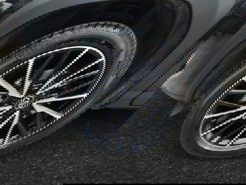 Toyota Yaris Cross usata a Pescara (14)