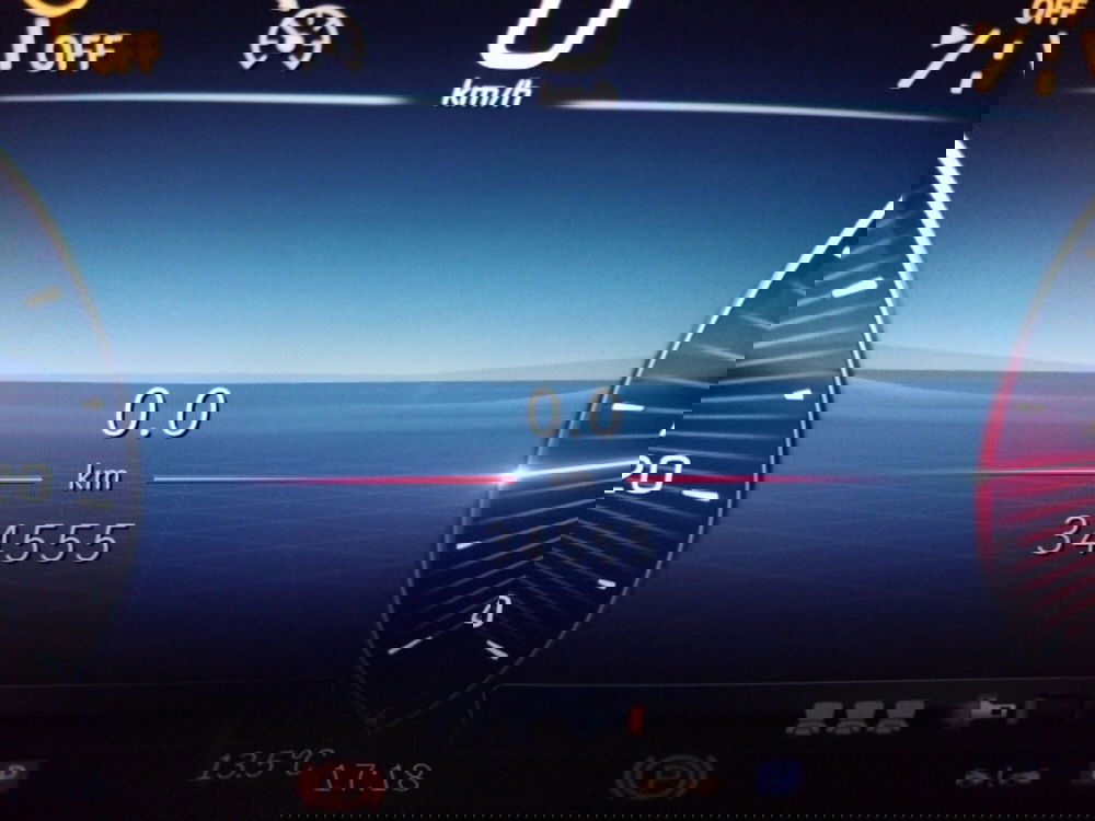 Mercedes-Benz GLA SUV usata a Pescara (12)