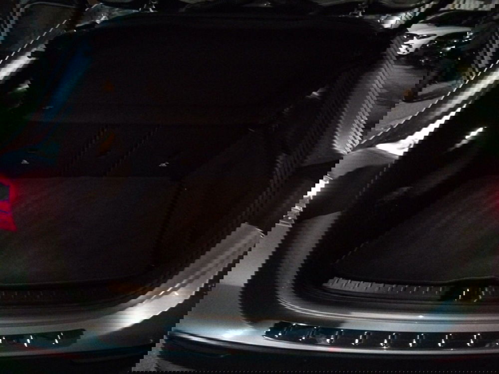 Mercedes-Benz GLA SUV usata a Pescara (17)