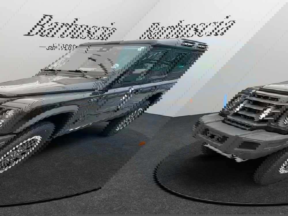 Ineos Grenadier nuova a Pescara