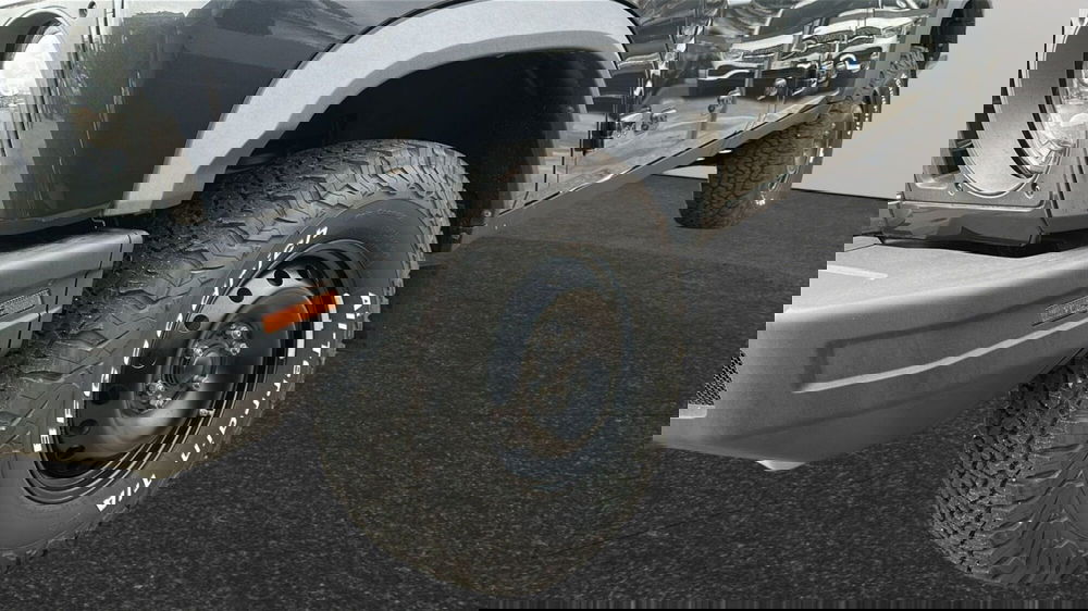 Ineos Grenadier nuova a Pescara (19)