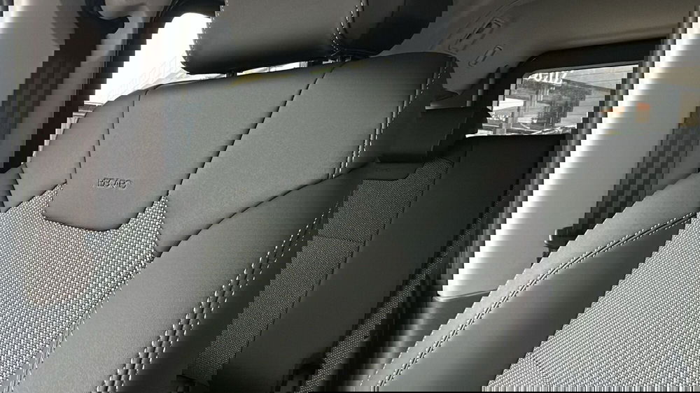 Ineos Grenadier nuova a Pescara (8)