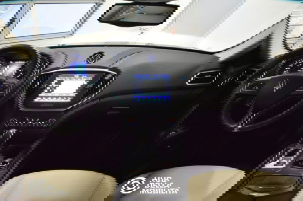 Maserati Ghibli usata a Perugia (10)