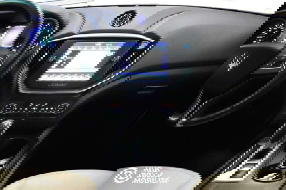 Maserati Ghibli usata a Perugia (11)